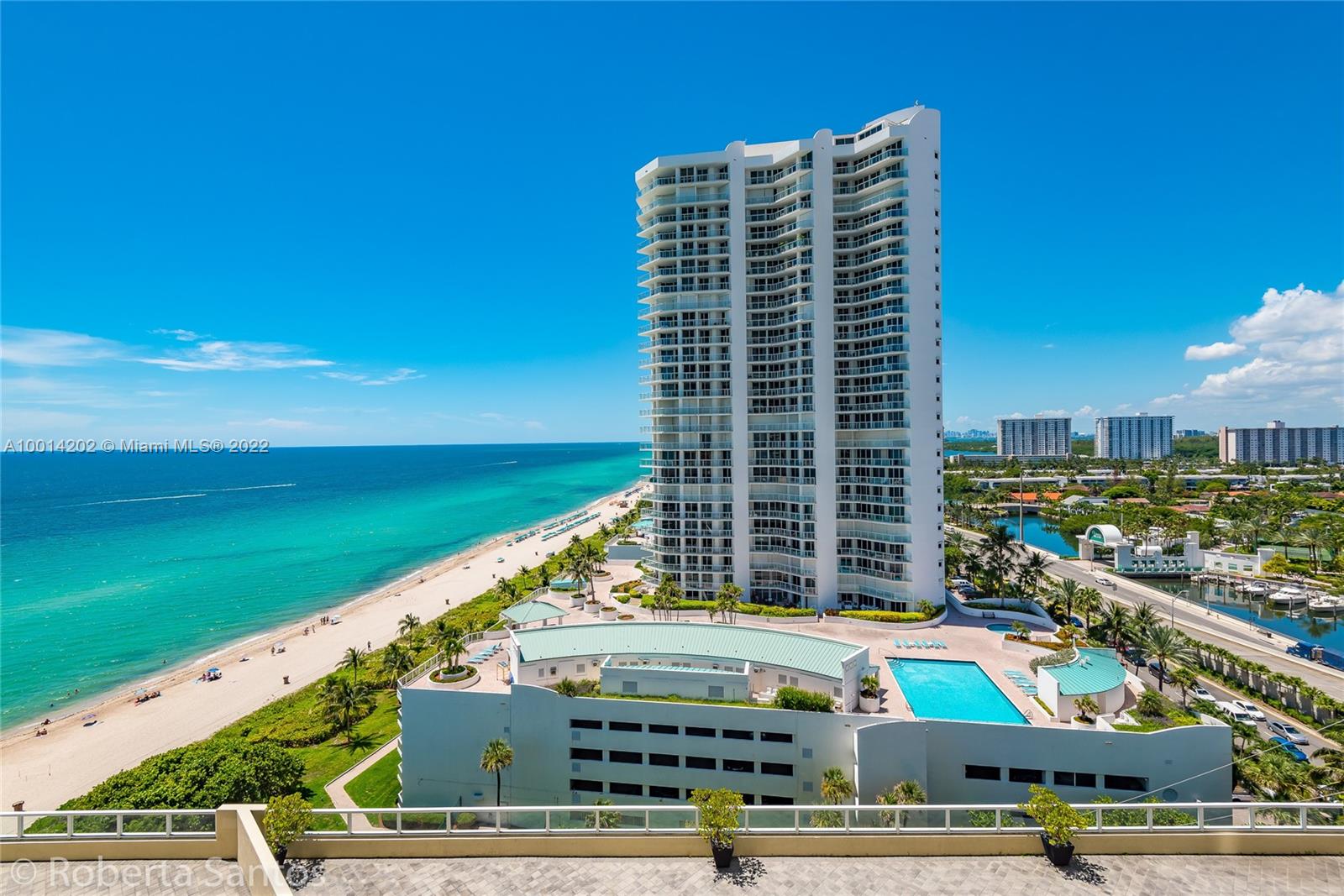 La Perla Unit #1510 Condo for Rent in Sunny Isles Beach | CondoBlackBook