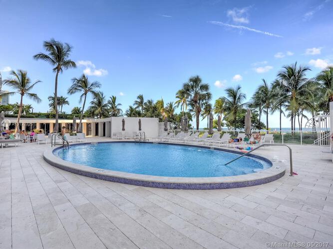 Bal Harbour 101 image #36