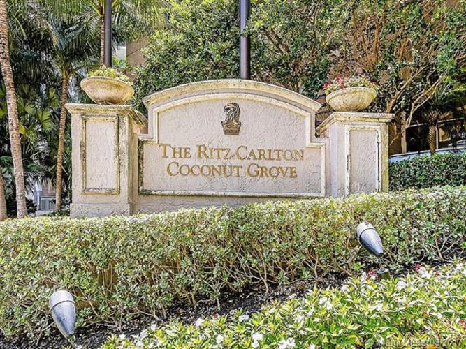 Ritz-Carlton Coconut Grove image #34