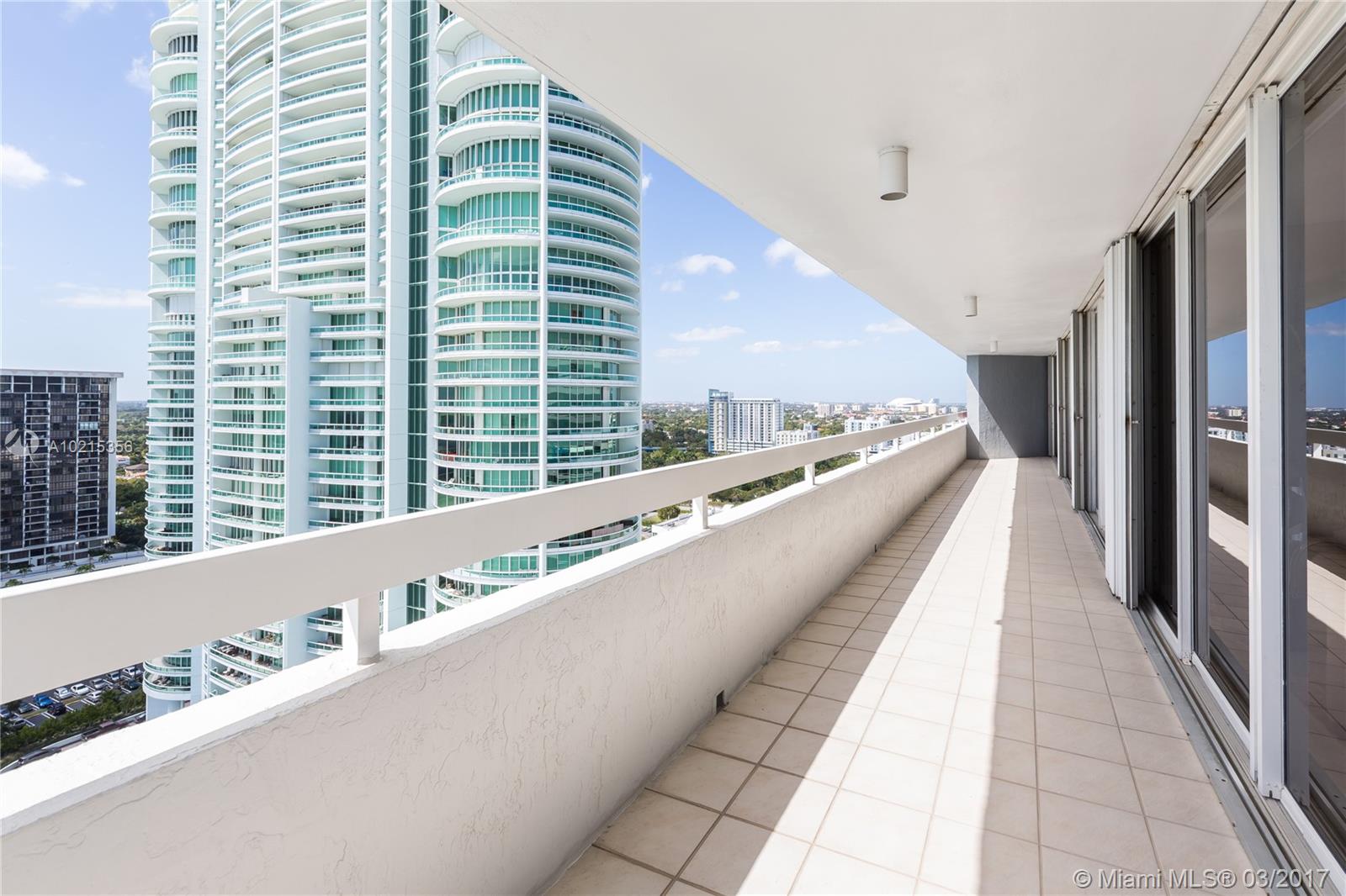 Imperial at Brickell image #29