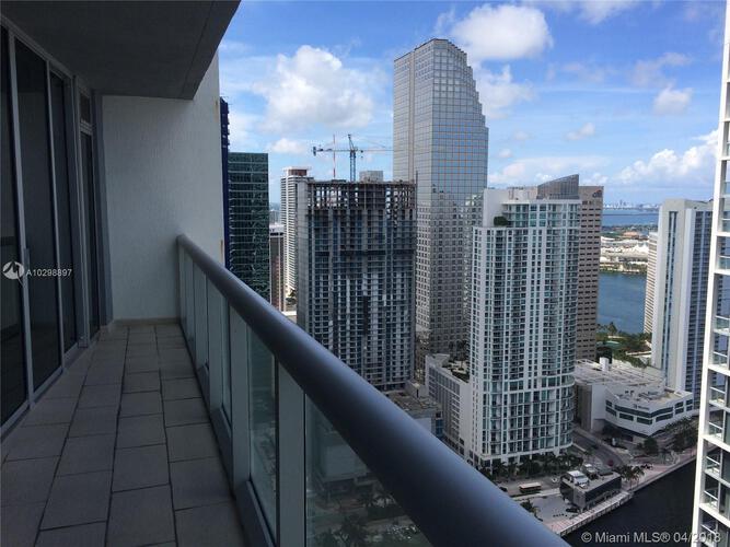 Icon Brickell III (W Miami) image #11