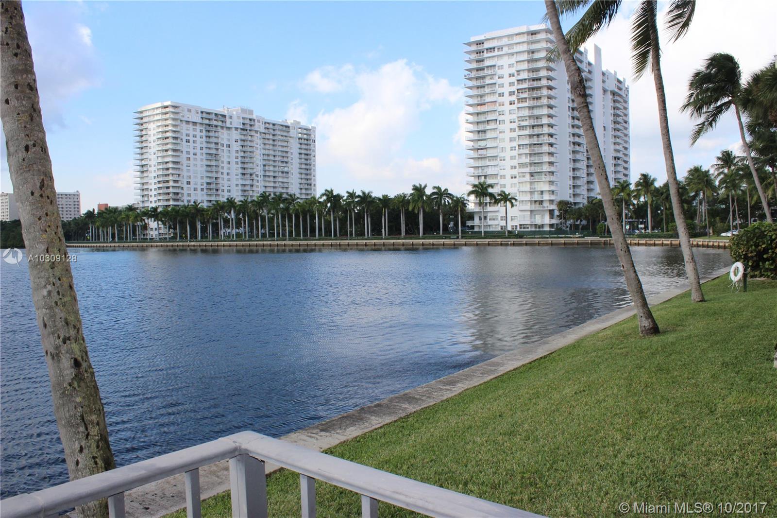 Biscayne Cove image #4
