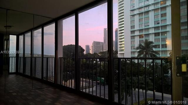 Brickell Place A image #9