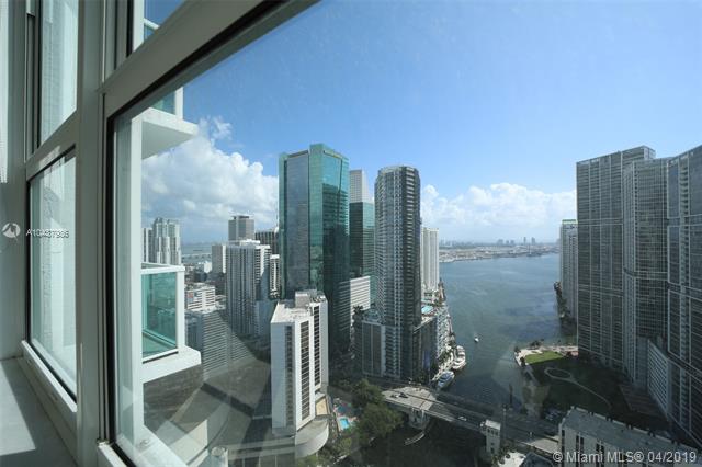 Brickell on the River North image #12