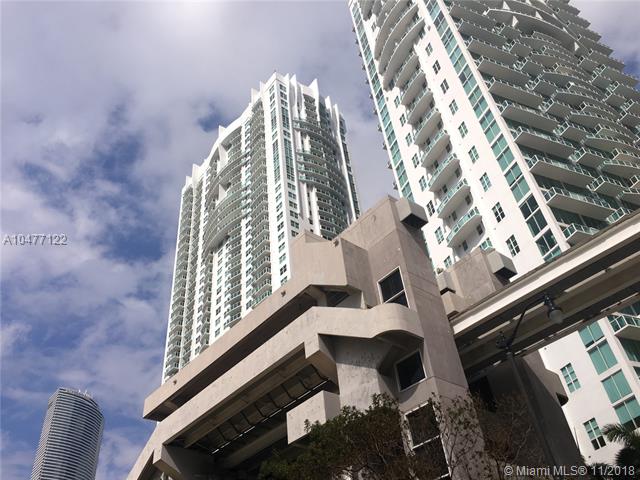 Brickell on the River North image #16