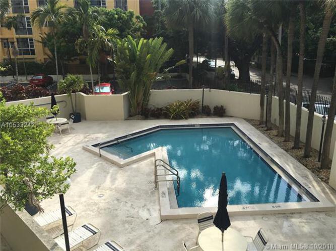 Tigertail Bay Unit #204 Condo in Coconut Grove - Miami Condos ...