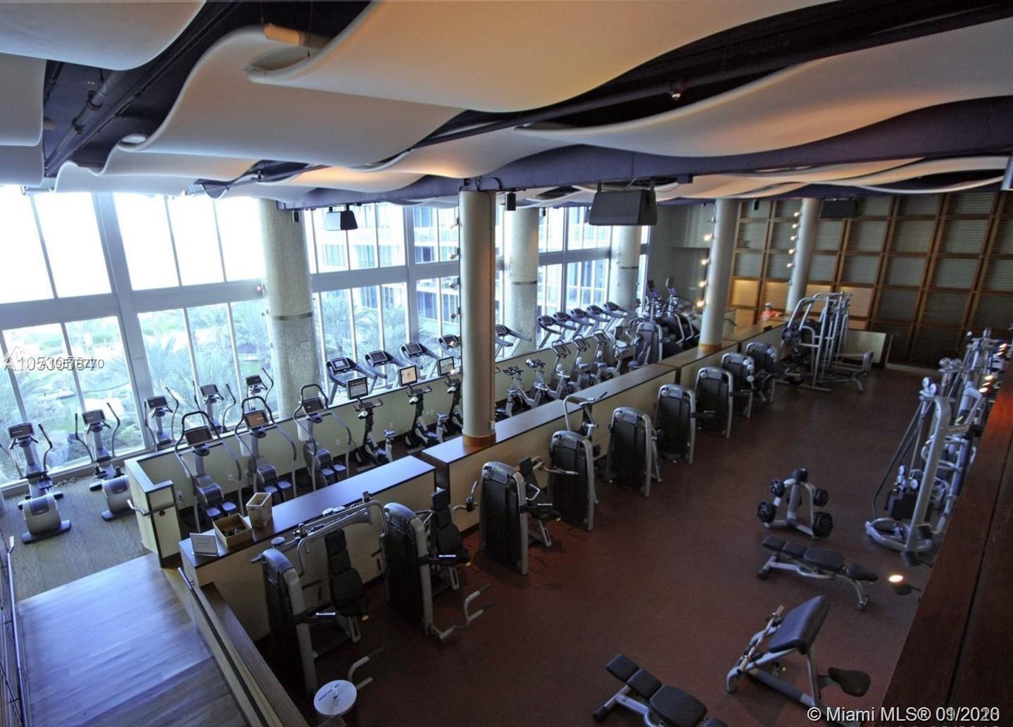 Carillon Center Tower Wellness Resort & Residences image #29
