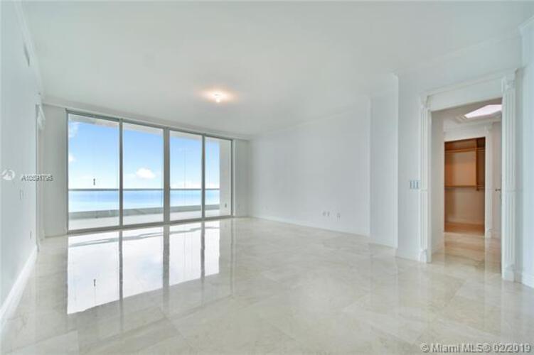 Turnberry Ocean Colony image #23