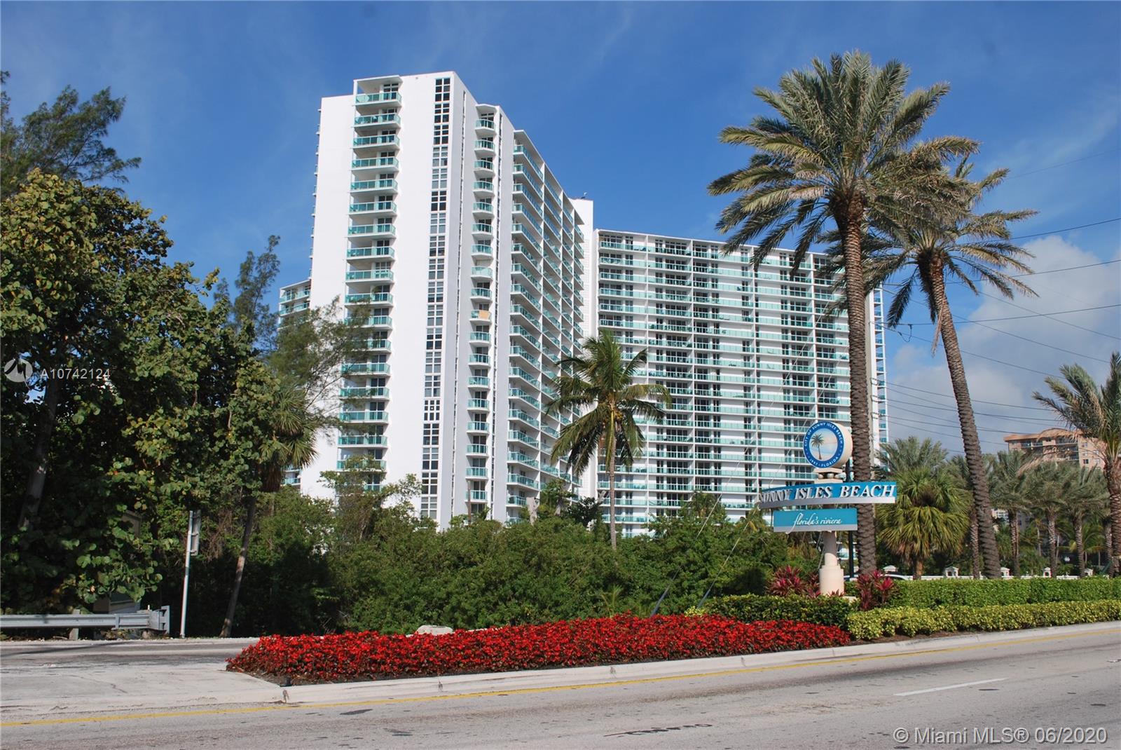 arlen-house-unit-202-condo-in-sunny-isles-beach-condoblackbook