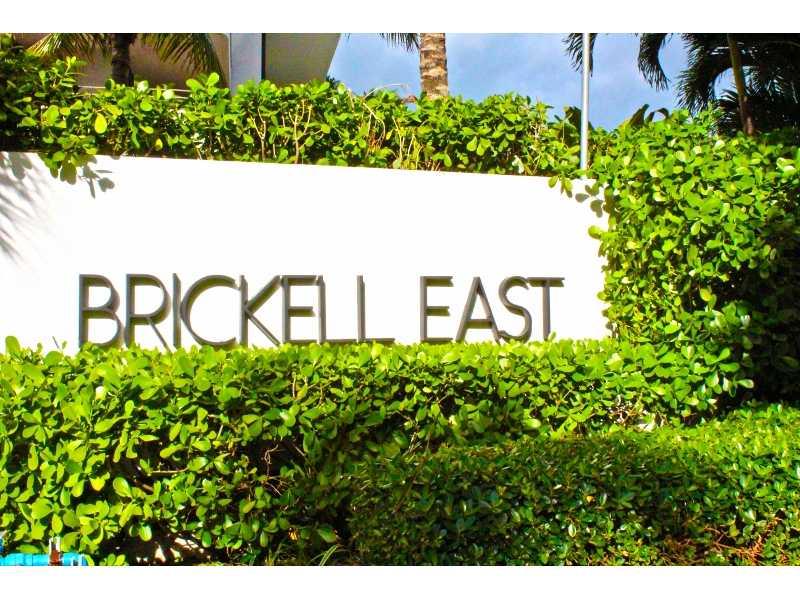 Brickell East image #26