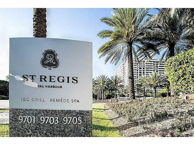 St. Regis Residences South Tower image #20