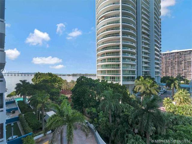 Imperial at Brickell image #1