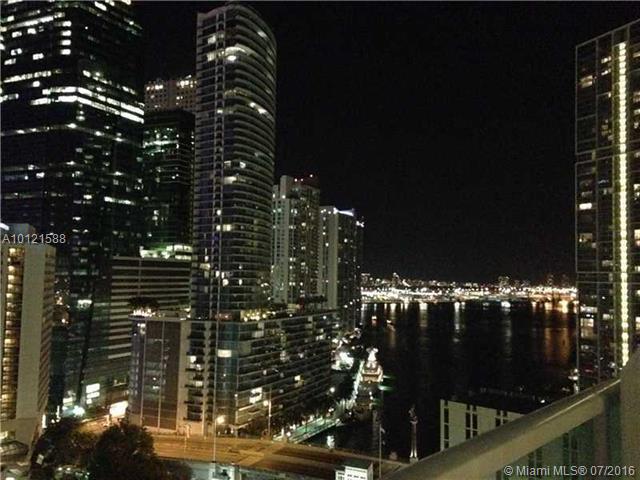 Brickell on the River South image #2