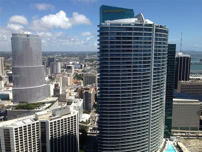 Icon Brickell III (W Miami) image #10
