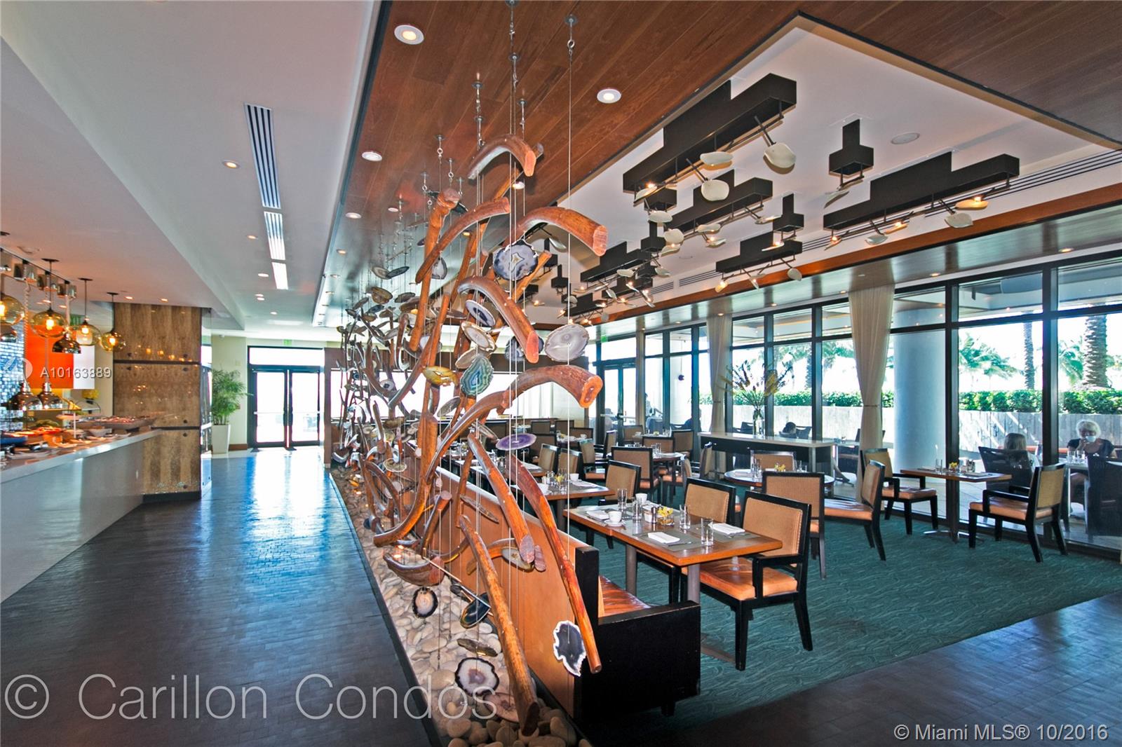 Carillon Center Tower Wellness Resort & Residences image #16