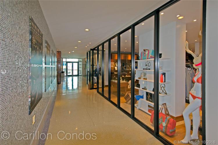 Carillon Center Tower Wellness Resort & Residences image #21