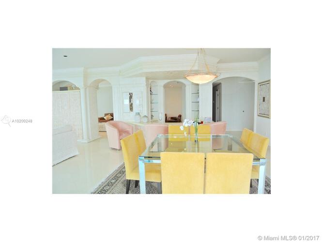 Palace at Bal Harbour image #9