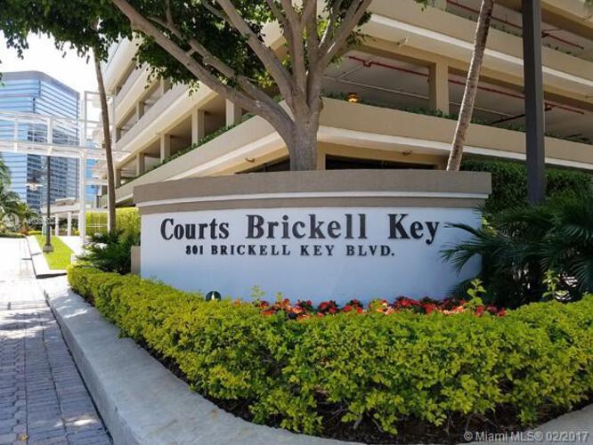 Courts Condo Brickell Key image #32