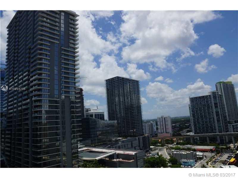 Brickell on the River South image #24
