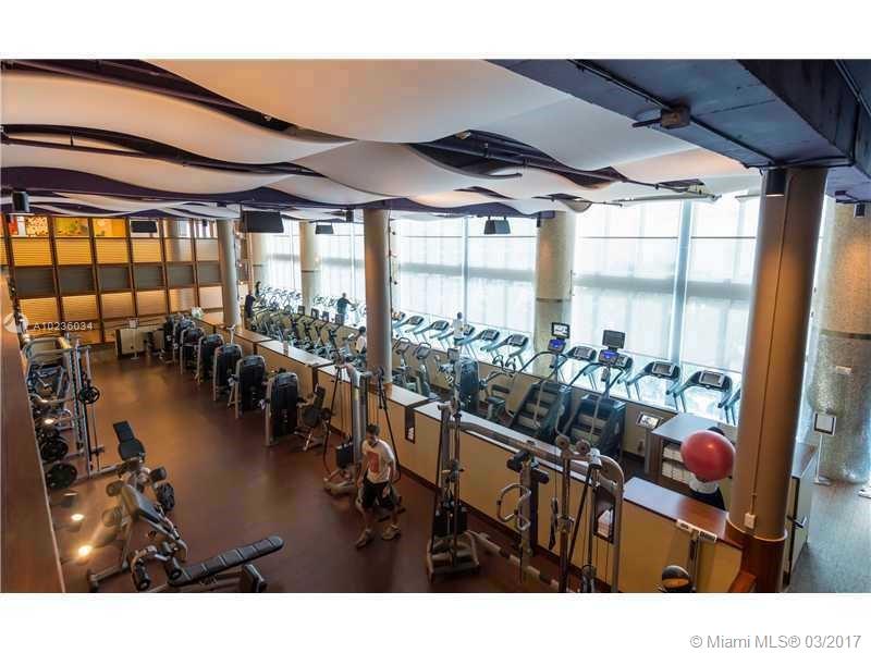 Carillon Center Tower Wellness Resort & Residences image #26