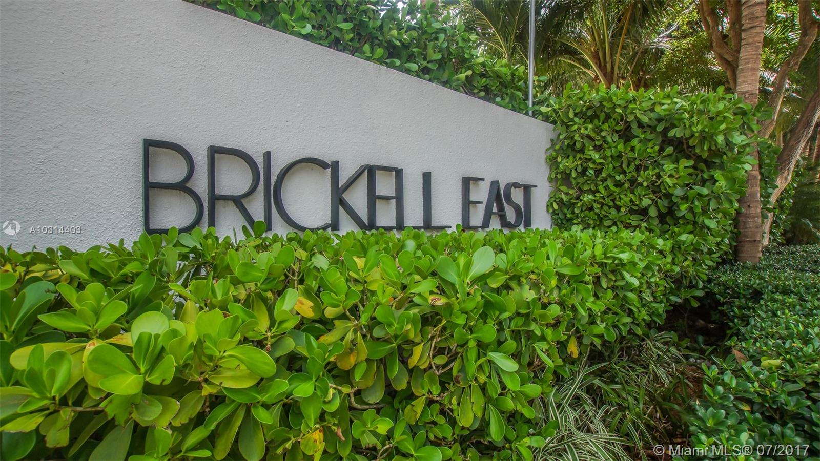 Brickell East image #4