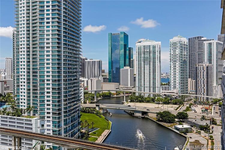 Latitude Unit #1801 Condo for Sale in Brickell - Miami Condos ...