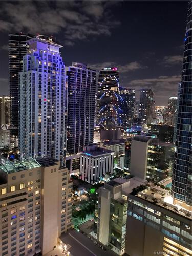 The Club at Brickell Unit #4016 Condo for Rent in Brickell - Miami Condos |  CondoBlackBook