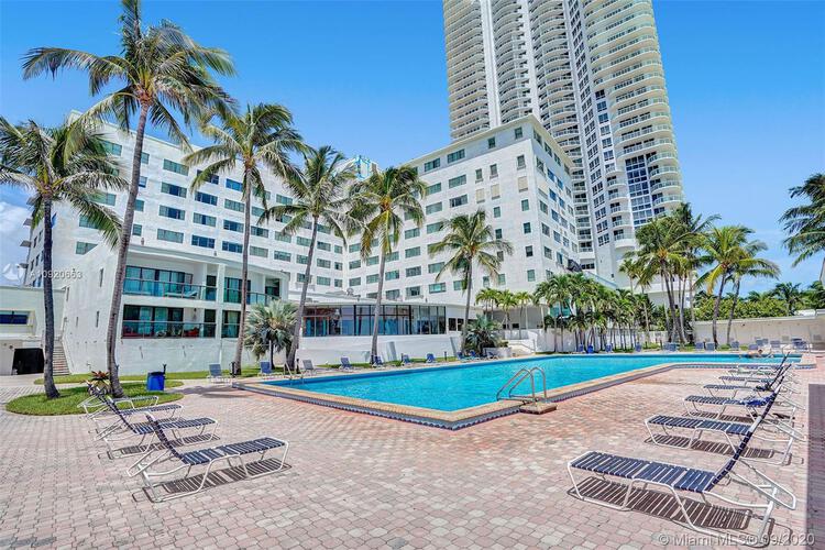 Casablanca Unit #818 Condo for Sale in North Beach - Miami Beach Condos ...