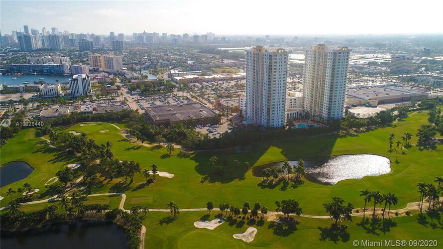 Duo Condo Unit #1701W Condo for Rent in Hallandale Beach | CondoBlackBook