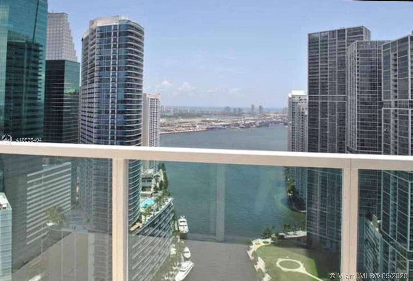 Brickell on the River North image #24