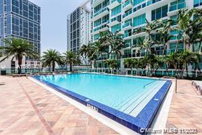 Brickell on the River North image #19