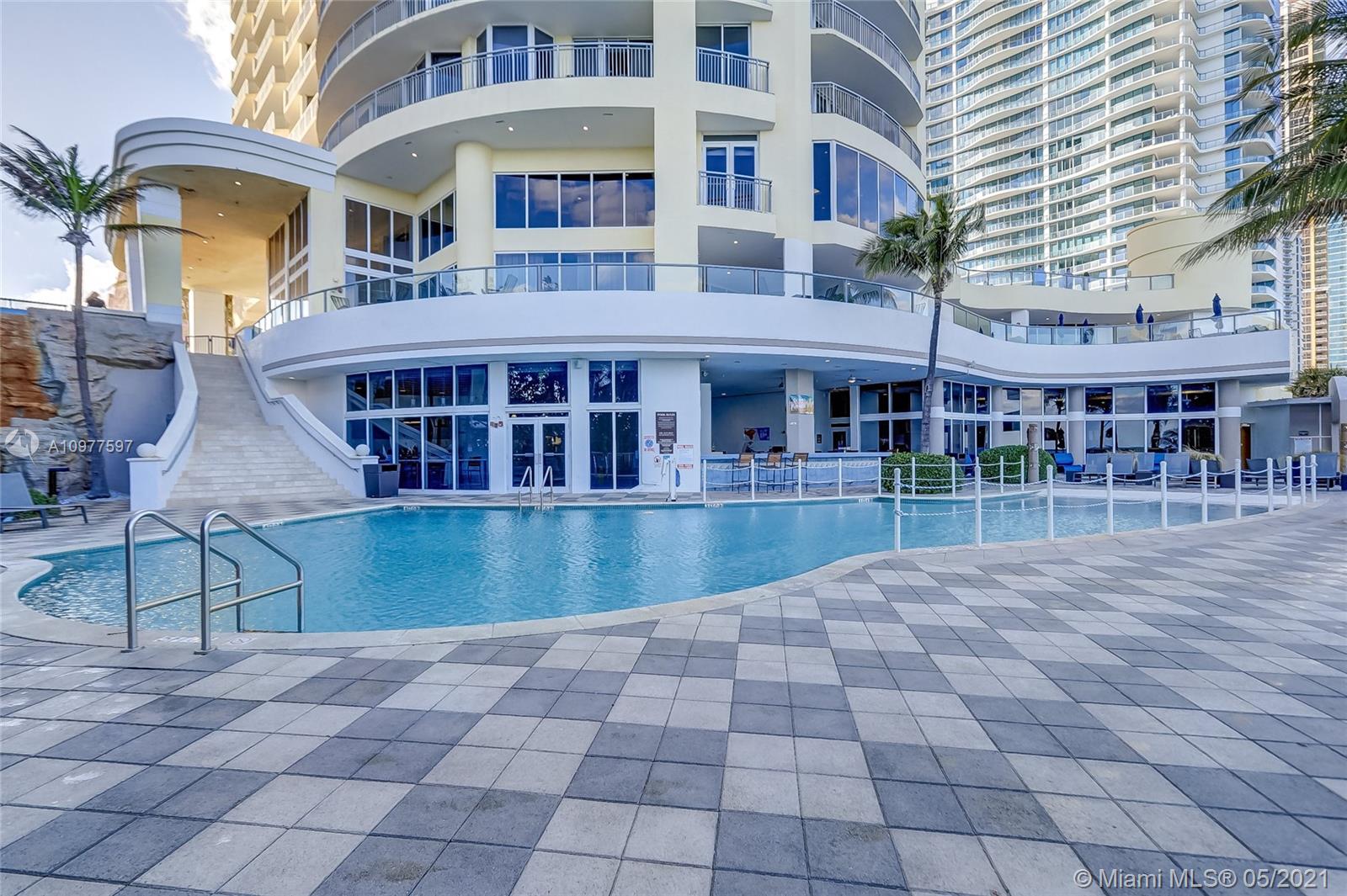 Ocean Point Beach Club Sunny Isles