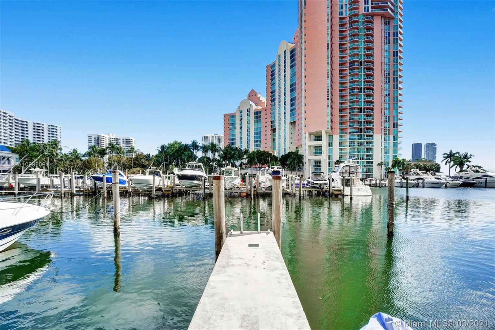 Aventura Marina Unit #1001 Condo in Aventura | CondoBlackBook