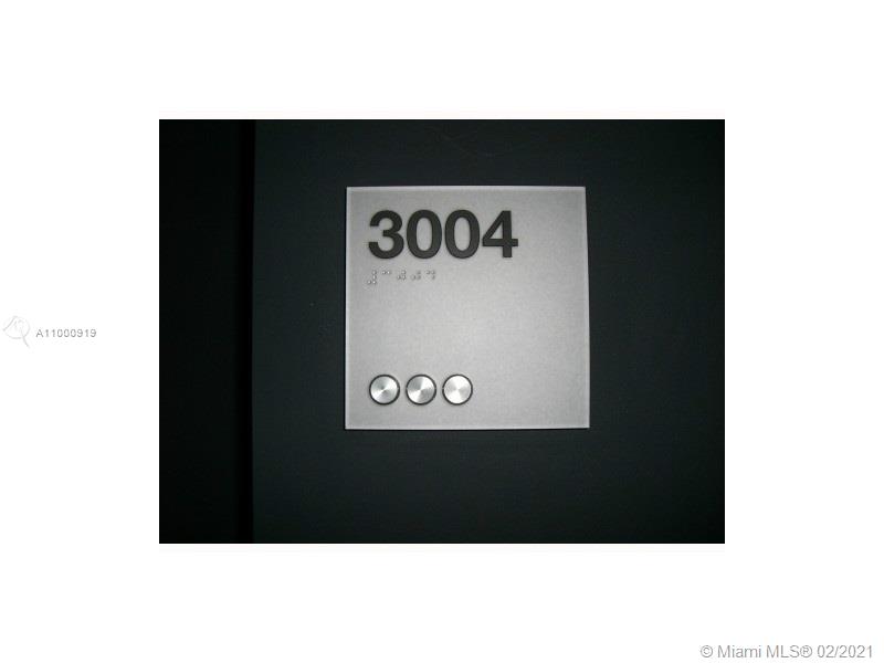 500 Brickell image #3