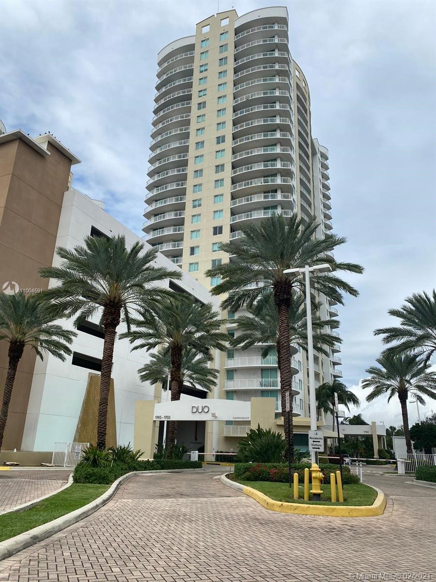 Duo Condo Hallandale