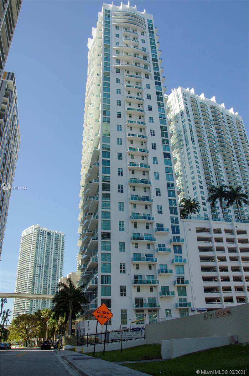 Brickell on the River South image #44