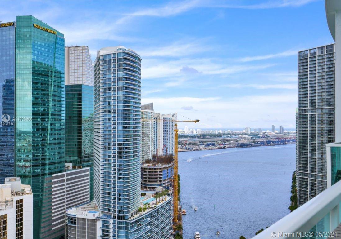 Brickell on the River South image #3