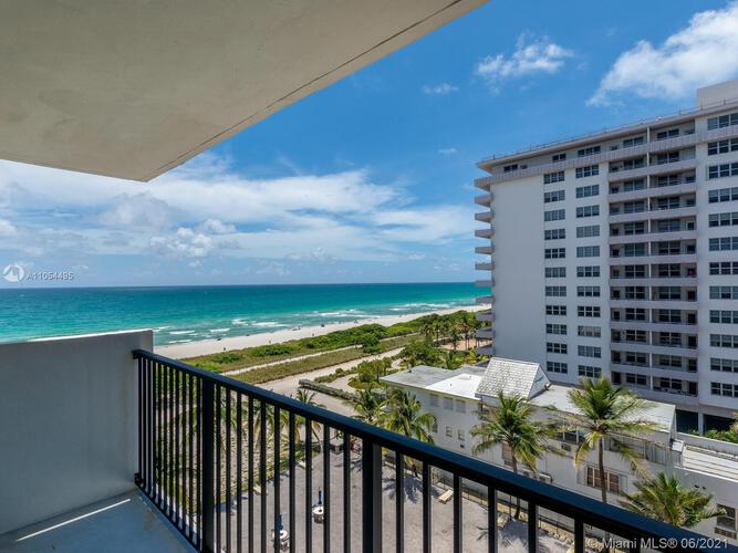 Manatee Unit #703 Condo for Rent in Surfside | CondoBlackBook