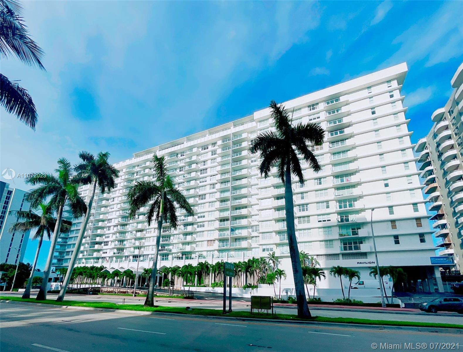 Pavilion Unit #516 Condo in Mid-Beach - Miami Beach Condos | CondoBlackBook