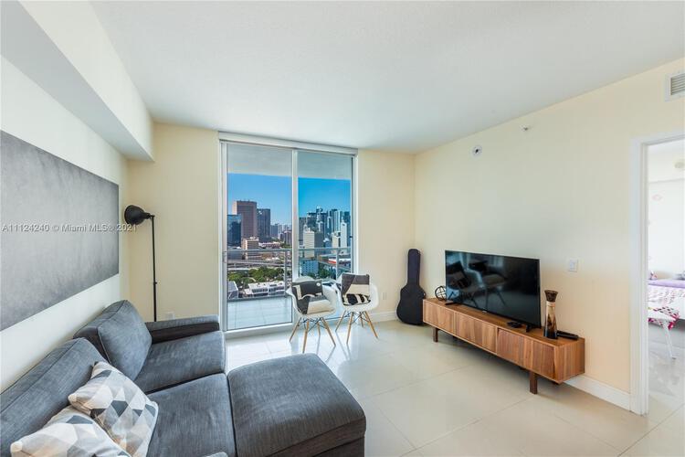 Latitude Unit #2503 Condo in Brickell - Miami Condos | CondoBlackBook