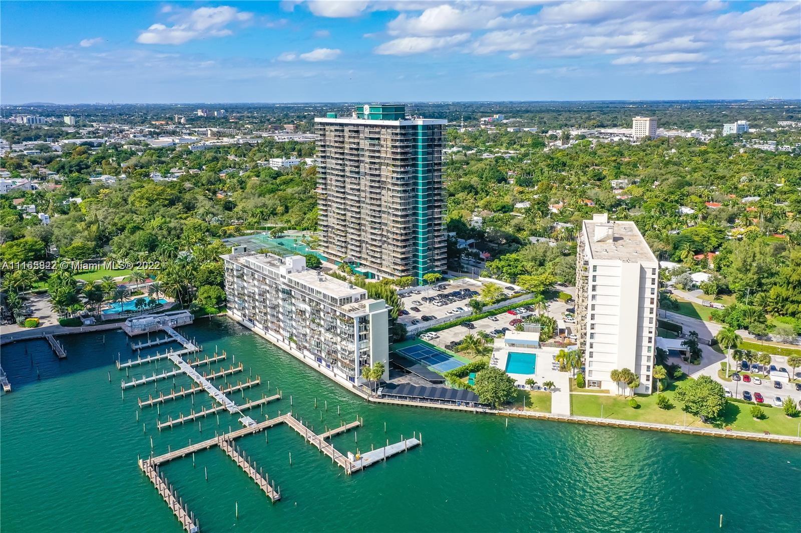 palm bay yacht club apartments for sale