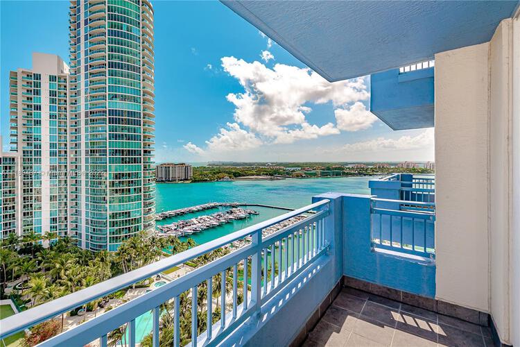 Yacht Club at Portofino Unit #1901 Condo for Sale in South Beach - Miami  Beach Condos | CondoBlackBook