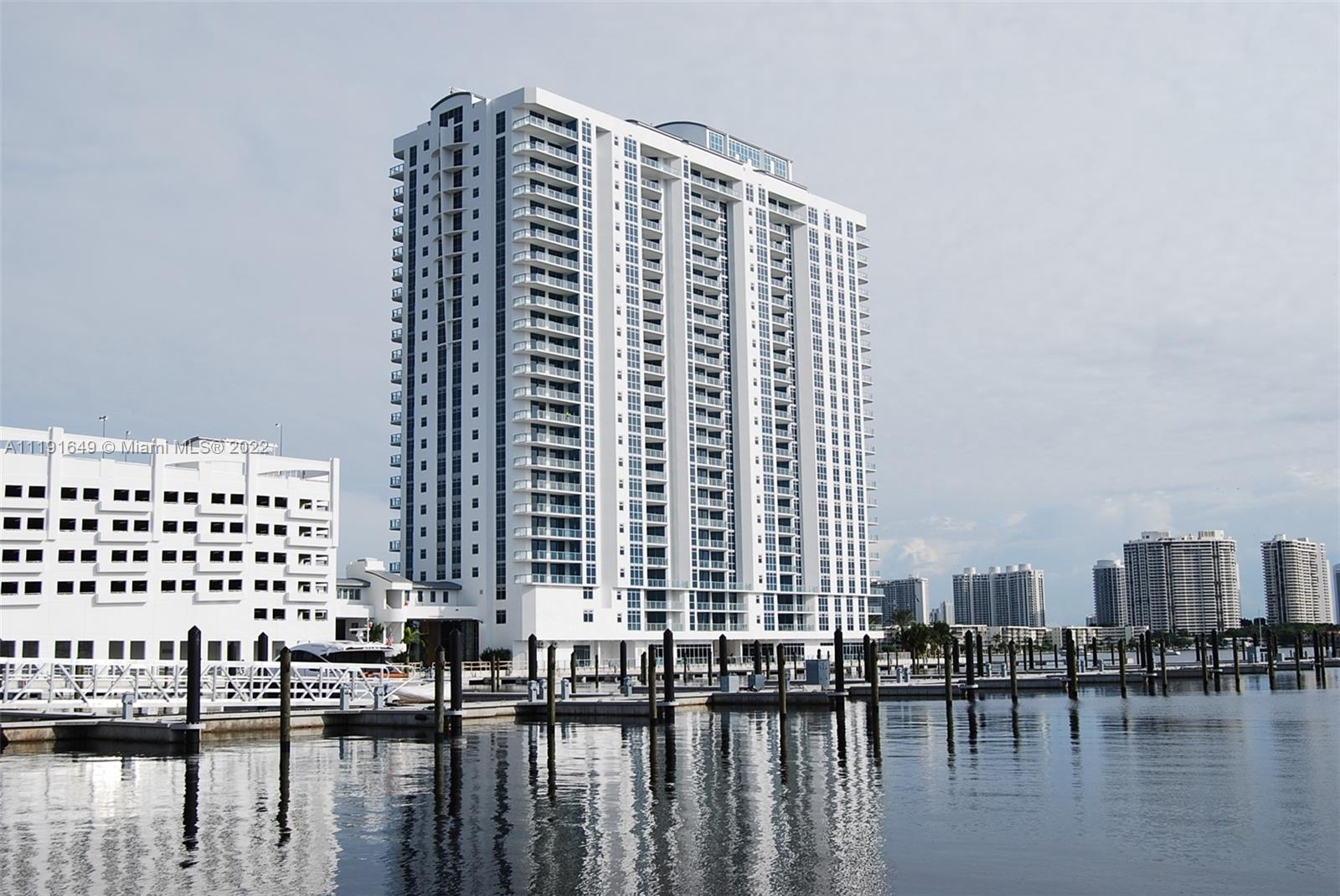 marina palms yacht club for rent