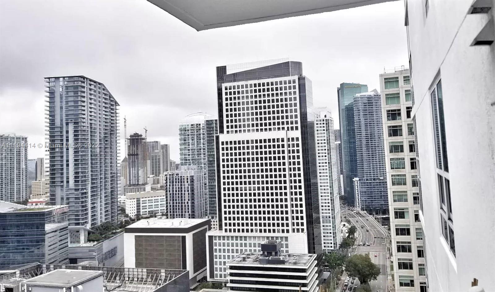 The Plaza on Brickell South image #17