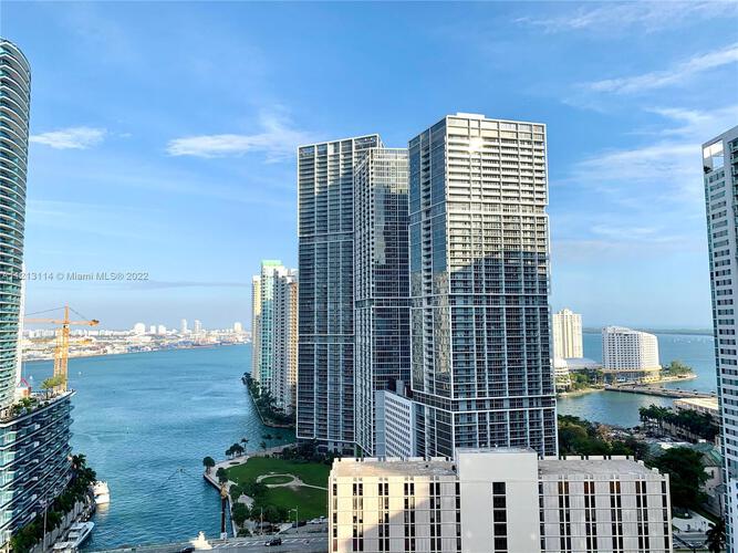 Brickell on the River North image #16
