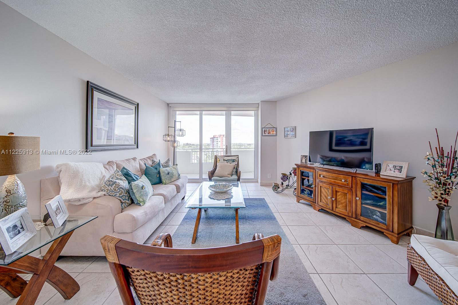 Parker Dorado Unit #1119 Condo in Hallandale Beach | CondoBlackBook