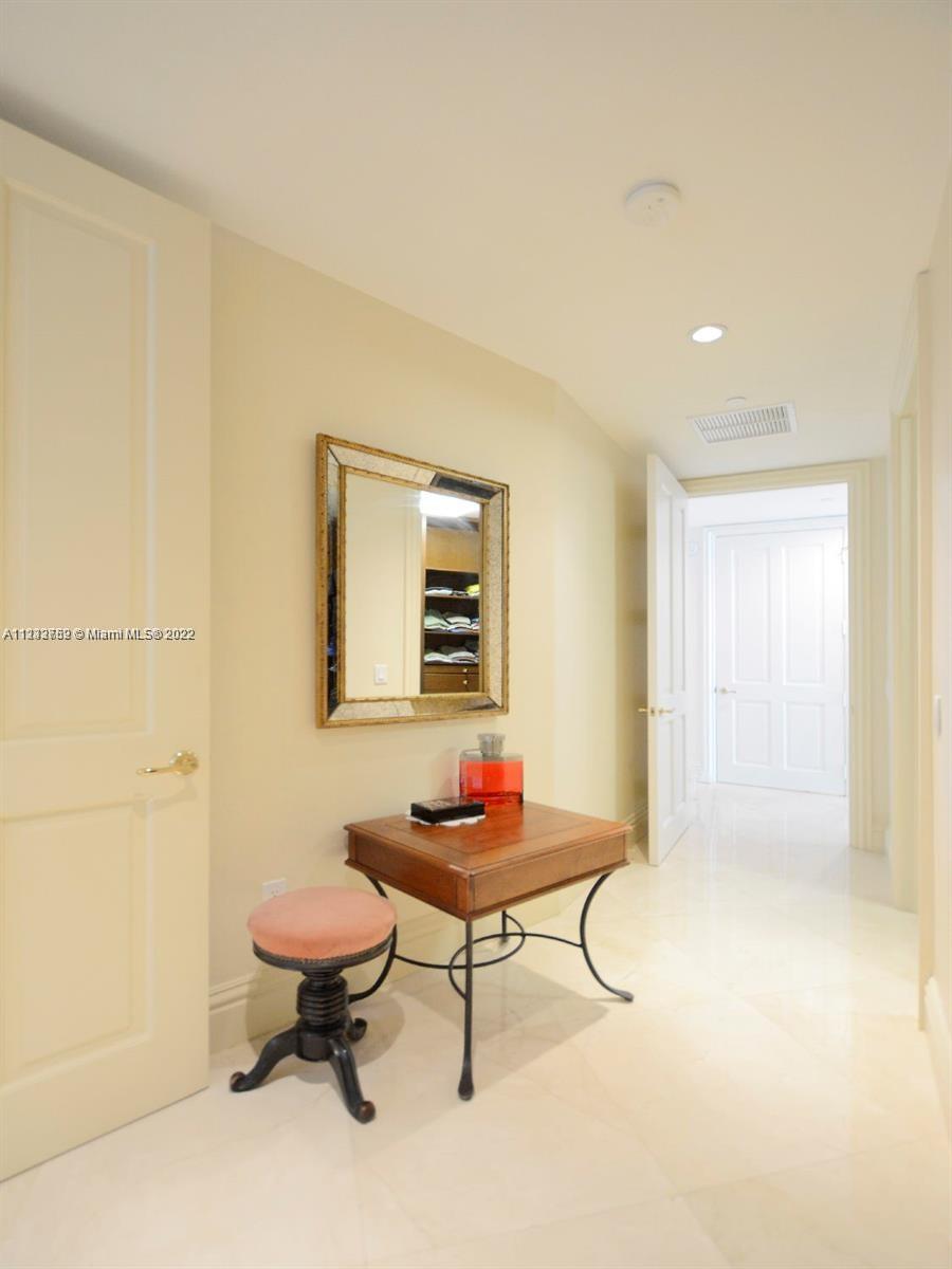 One Bal Harbour image #17