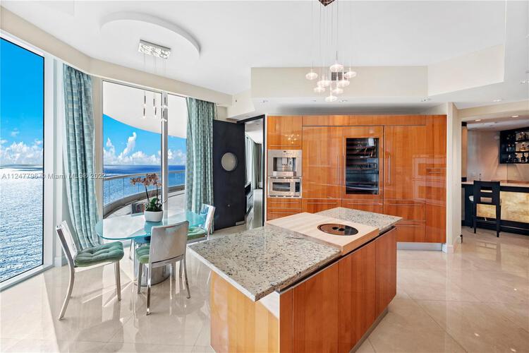 Turnberry Ocean Colony image #14