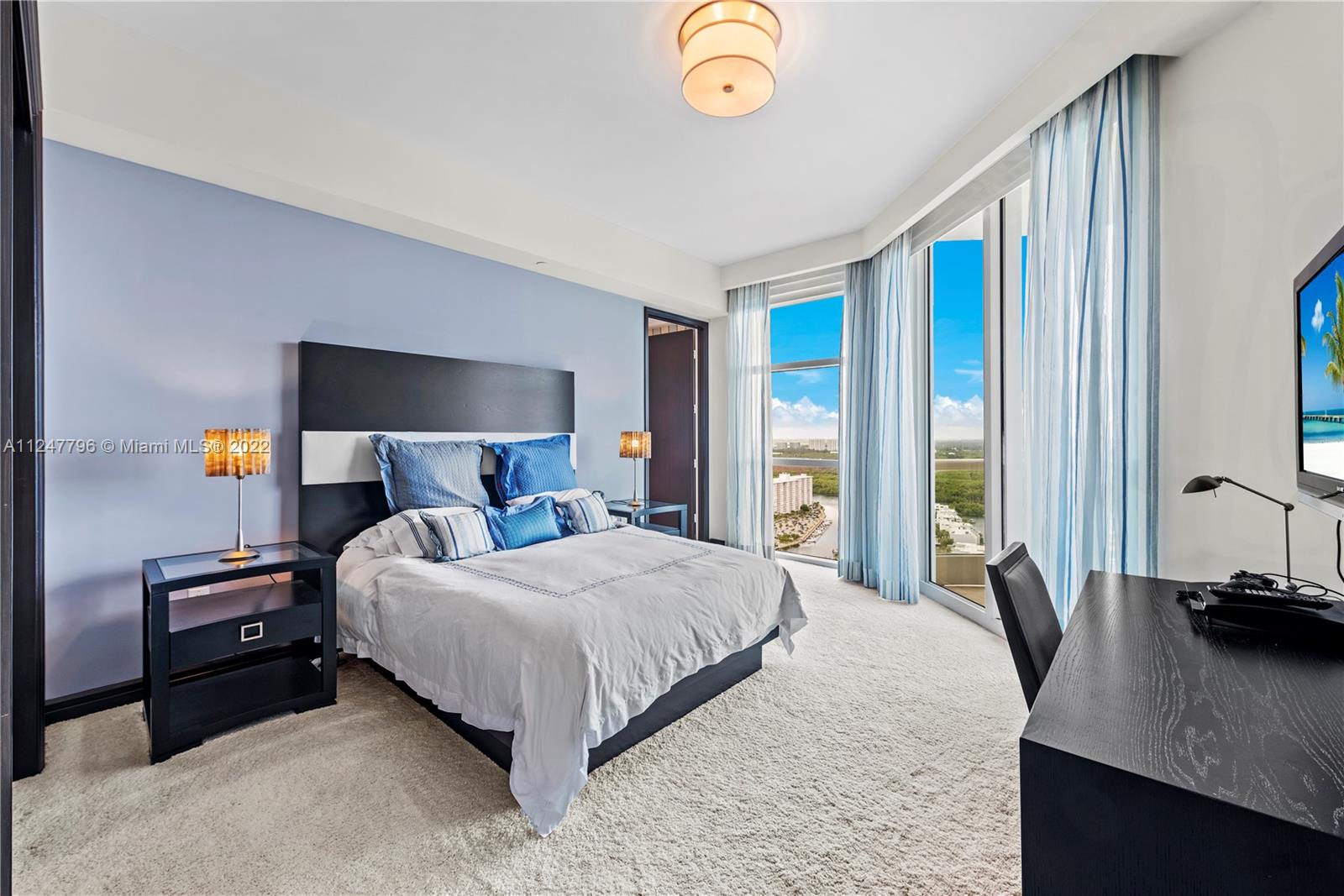 Turnberry Ocean Colony image #34