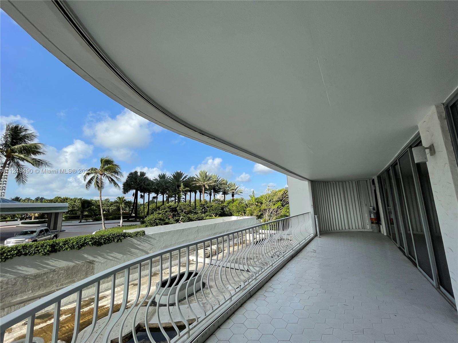 Bal Harbour 101 image #11